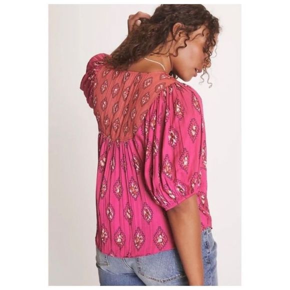 Anthropologie Women’s Top Puffed Sleeve Ikat Floral Henley Relaxed Pink & Red XS - Picture 9 of 9